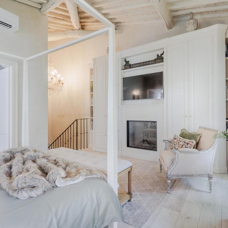 LA CASINA Luxury Apartment inside the Walls of Lucca with Garden, airconditioning, Wifi - Appartamento con 2 Camere da Letto - 56