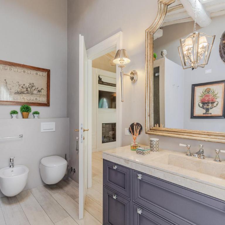 LA CASINA Luxury Apartment inside the Walls of Lucca with Garden, airconditioning, Wifi - Appartamento con 2 Camere da Letto - 59