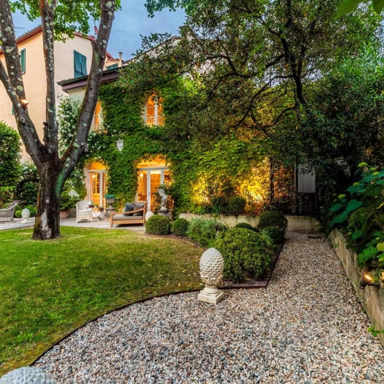 LA CASINA Luxury Apartment inside the Walls of Lucca with Garden, airconditioning, Wifi - Appartamento con 2 Camere da Letto - 89