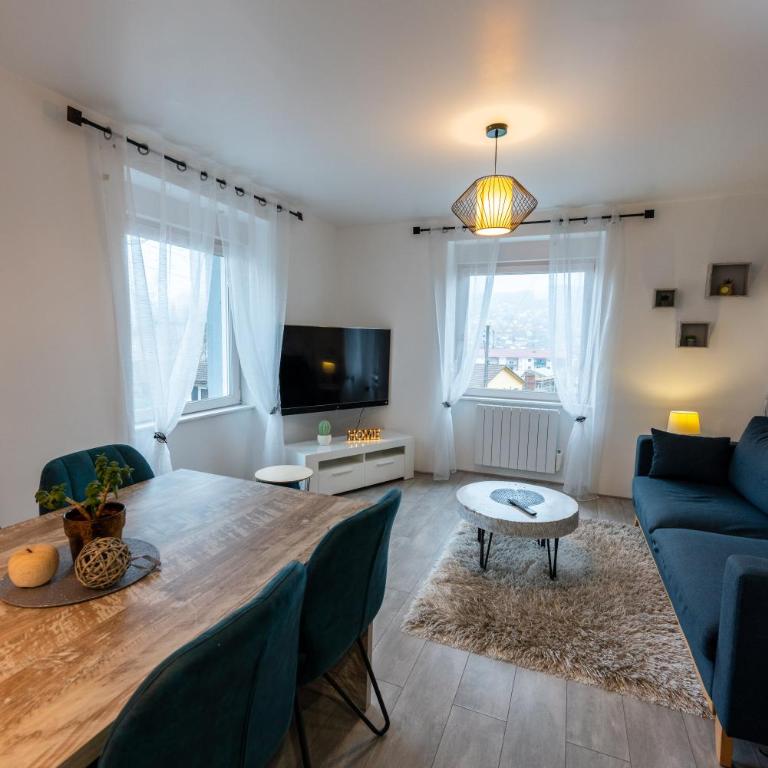 Gîte l'Améthyste 3 appartements - Appartement avec Terrasse - 33