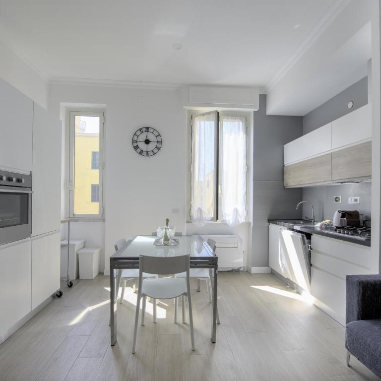 Romano Apartments -Filip & Maril - Cozy apartments near the METRO - One-Bedroom Apartment - 5