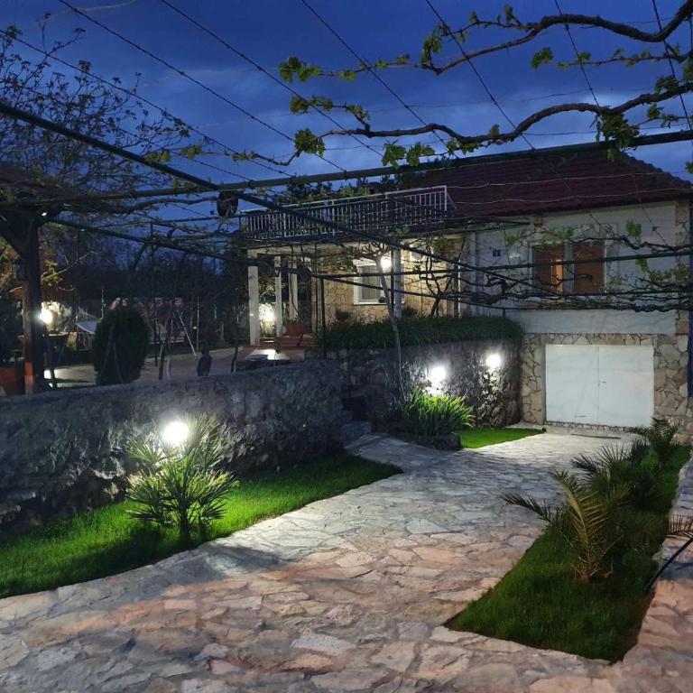 Green House Pejovic - Vila sa 2 Spavaće Sobe - 1