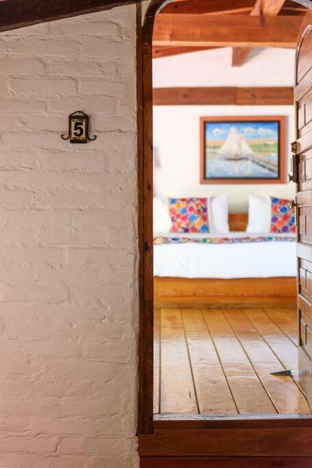 Agradable Hostal sobre el Centro de Valle de Bravo - Apartamento de 1 dormitorio - 12