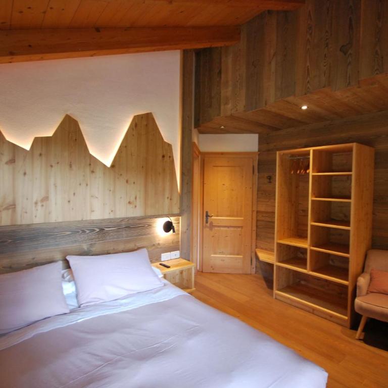 Agriturismo Maso Corradini - Camera Matrimoniale con Balcone (2 Adulti + 1 Bambino) - 7
