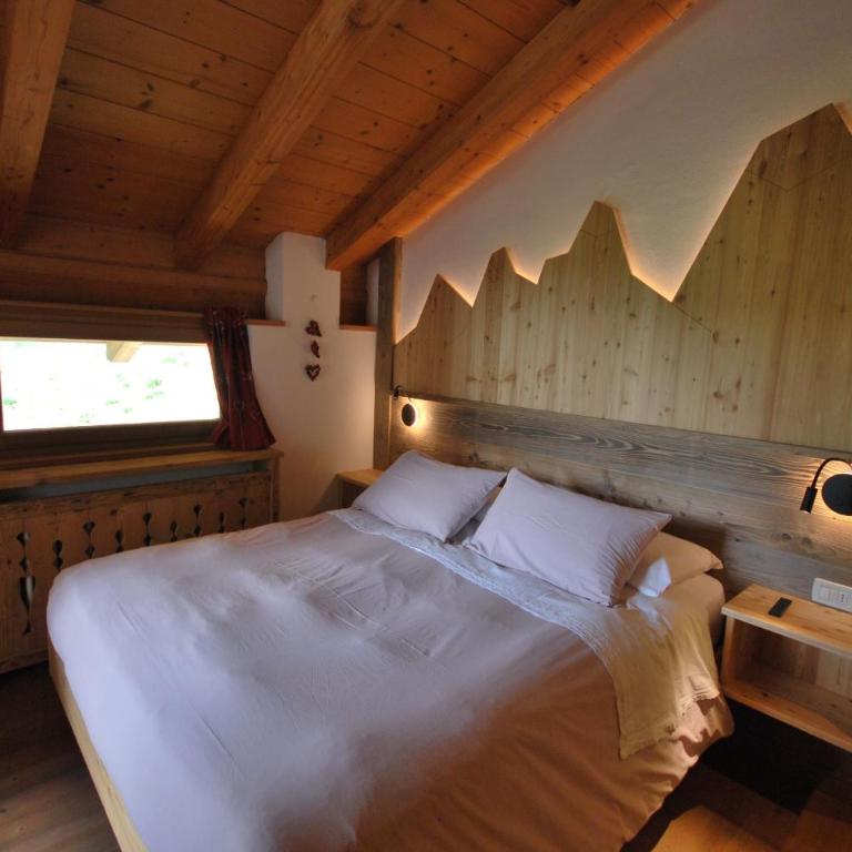 Agriturismo Maso Corradini - Camera Matrimoniale con Balcone (2 Adulti + 1 Bambino) - 2