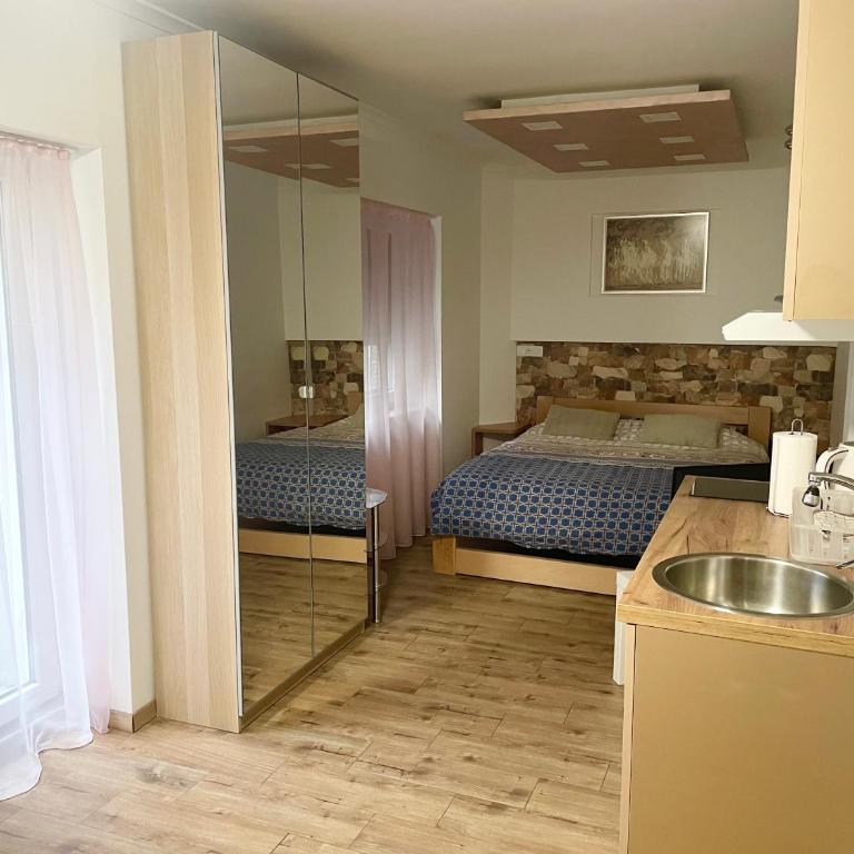 Heet apartment - One-Bedroom Apartment - 4