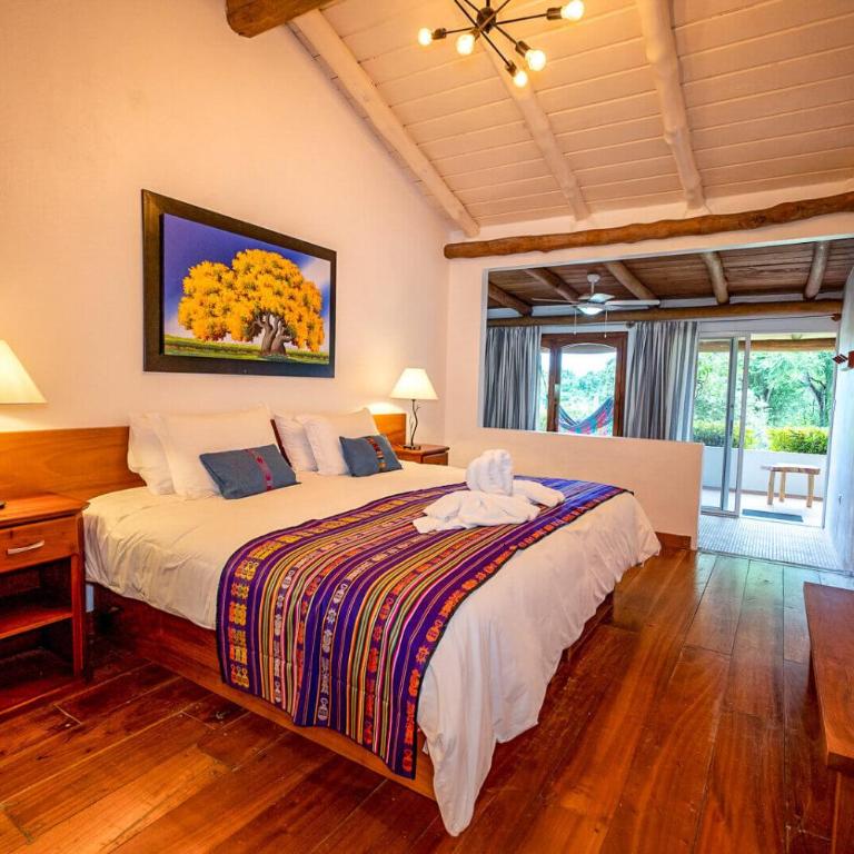 Enchanted Galapagos Lodge - Habitación Doble Deluxe con vistas al jardín - 1 o 2 camas - 6
