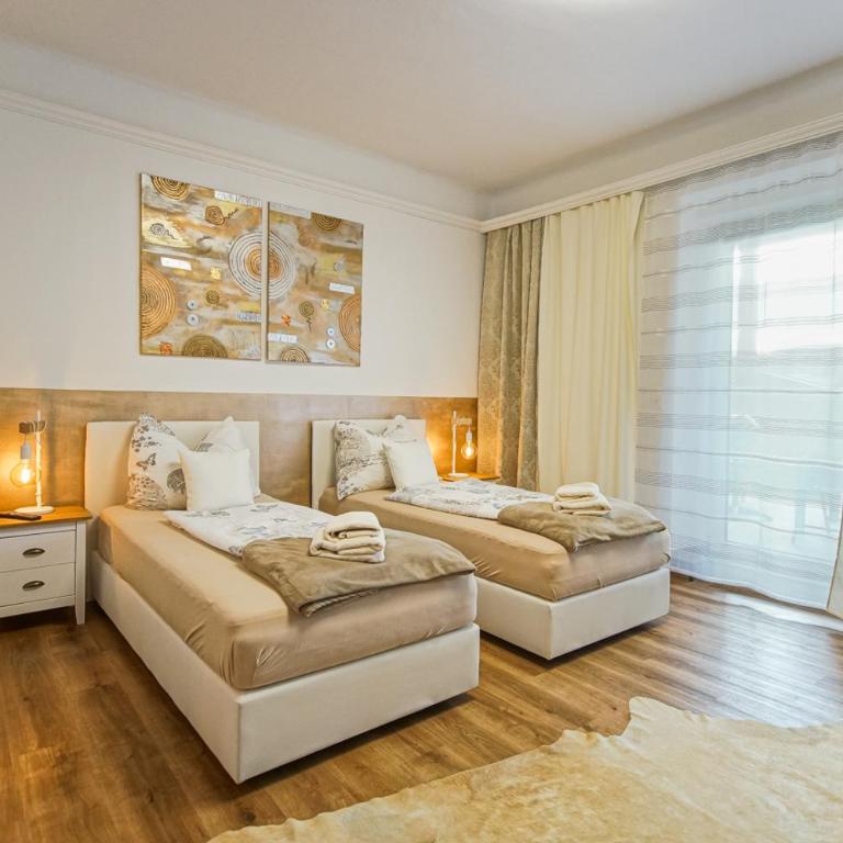 AusZeit Steiraland 3 mit überdachter Terasse privatem Garten und gratis Parkplatz - Appartamento con 1 Camera da Letto - 10