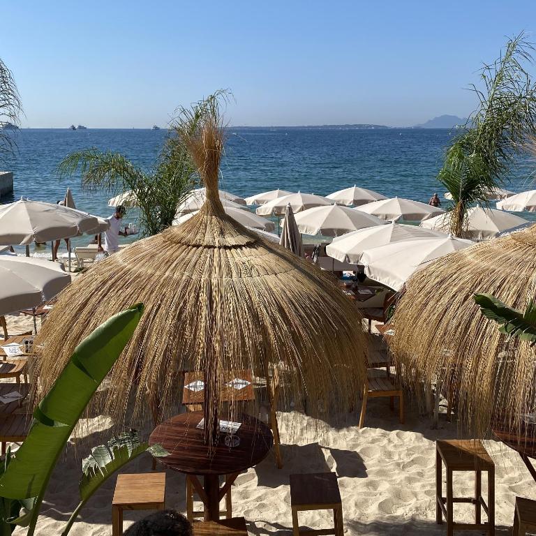 Studio confort, chic & spacieux Plage de Juan les pins & central - Apartamento Estudio - 9