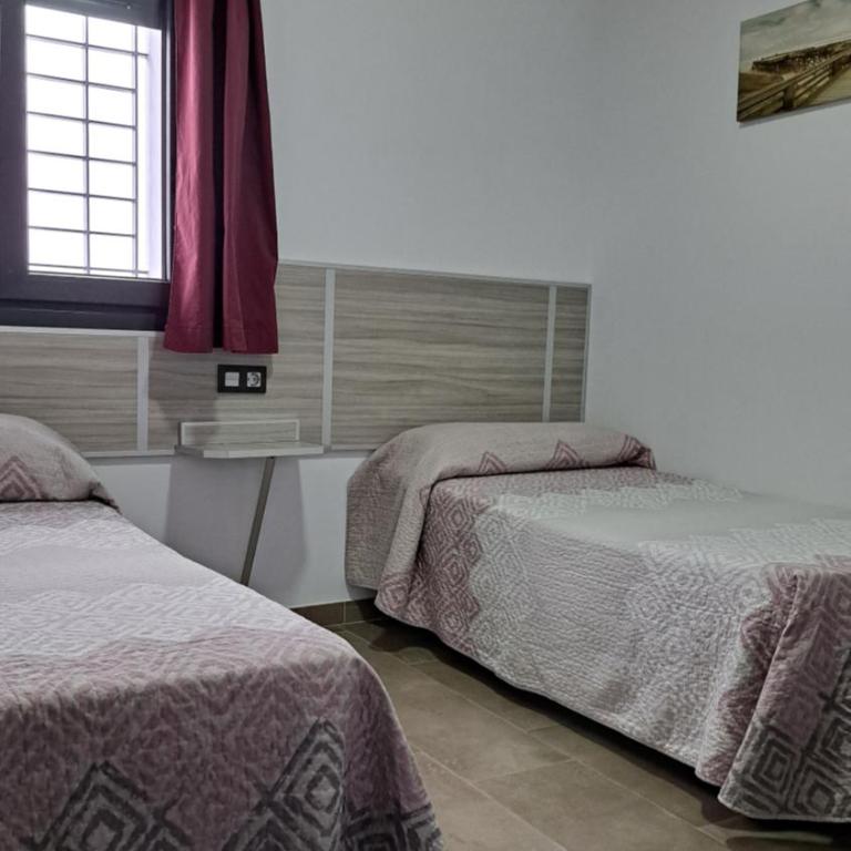 Hostal Maria Jose - Habitación Doble - 2 camas - 12
