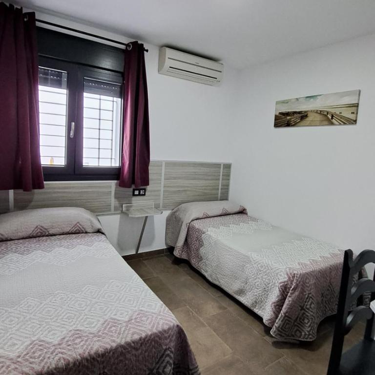 Hostal Maria Jose - Habitación Doble - 2 camas - 13