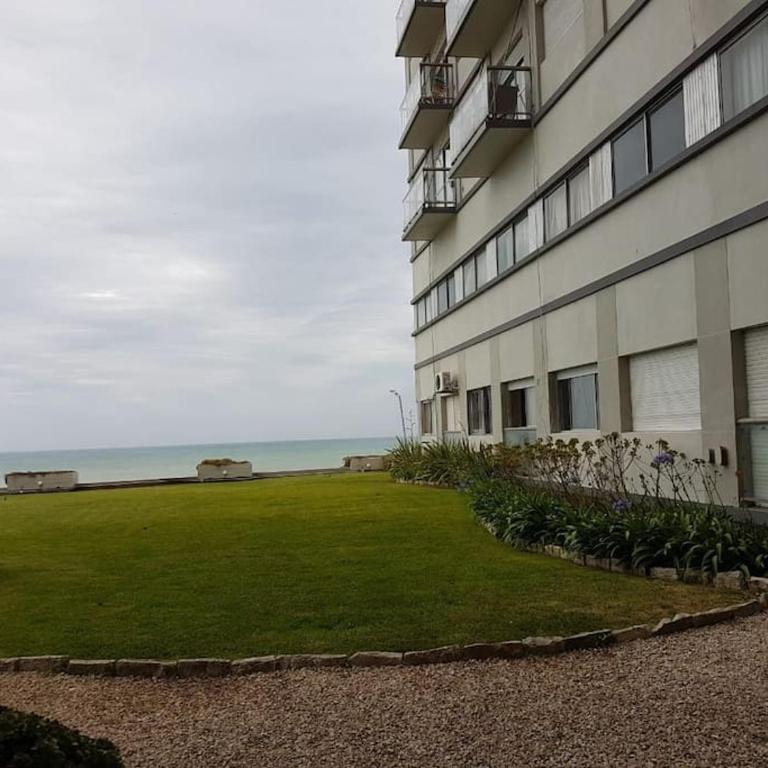 Hermoso 2 ambientes en la costa con vista al mar - Apartamento de 1 dormitorio - 11