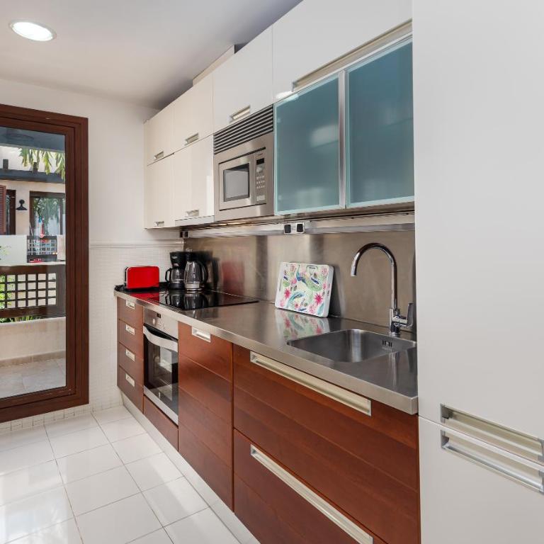 La Medina De Banus, Puerto Banus - Apartamento de 3 dormitorios - 10