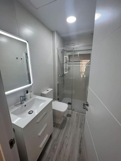 Cabopino Beach & Marina Apartment - One-Bedroom Apartment - 7