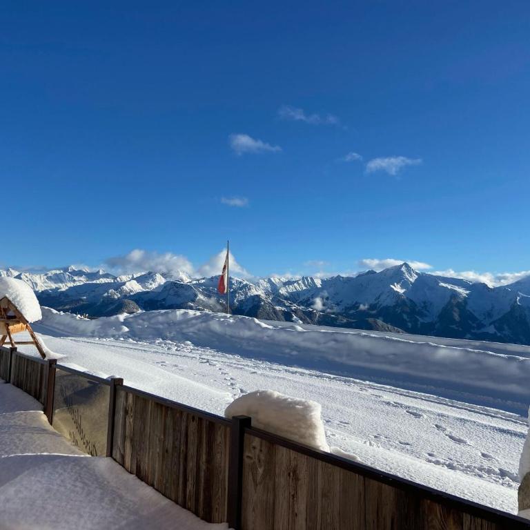 Chalet in Zillertal near Hochzillertal Ski Area - Apartment - 18
