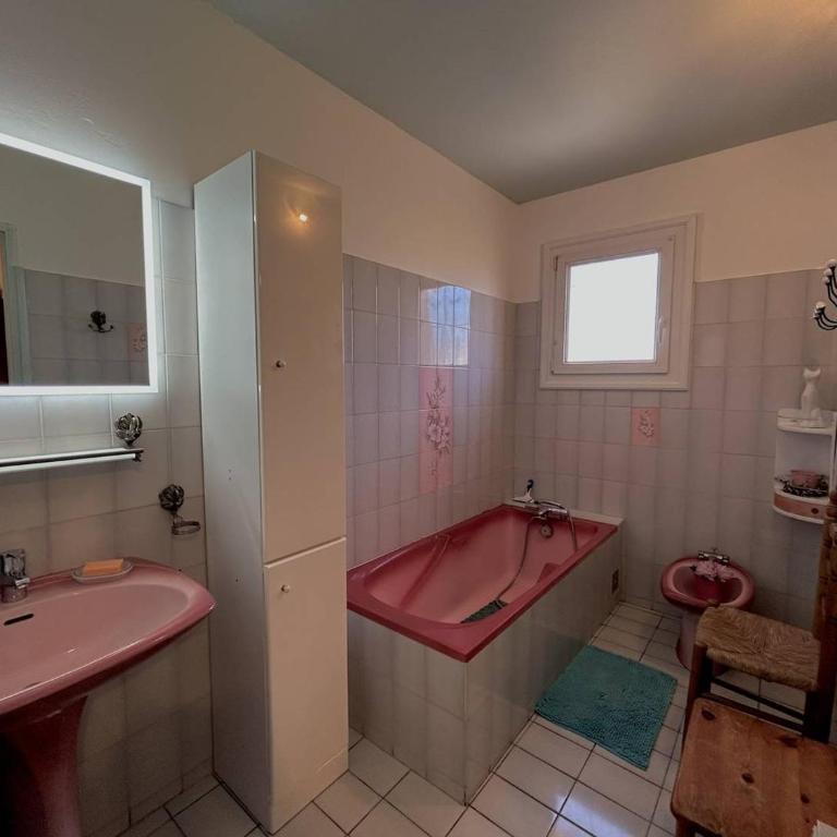 Sublime Villa Climatisée Familiale avec Extérieurs Spacieux – Quartier Calme - FR-1-388-215 - Villa - 6