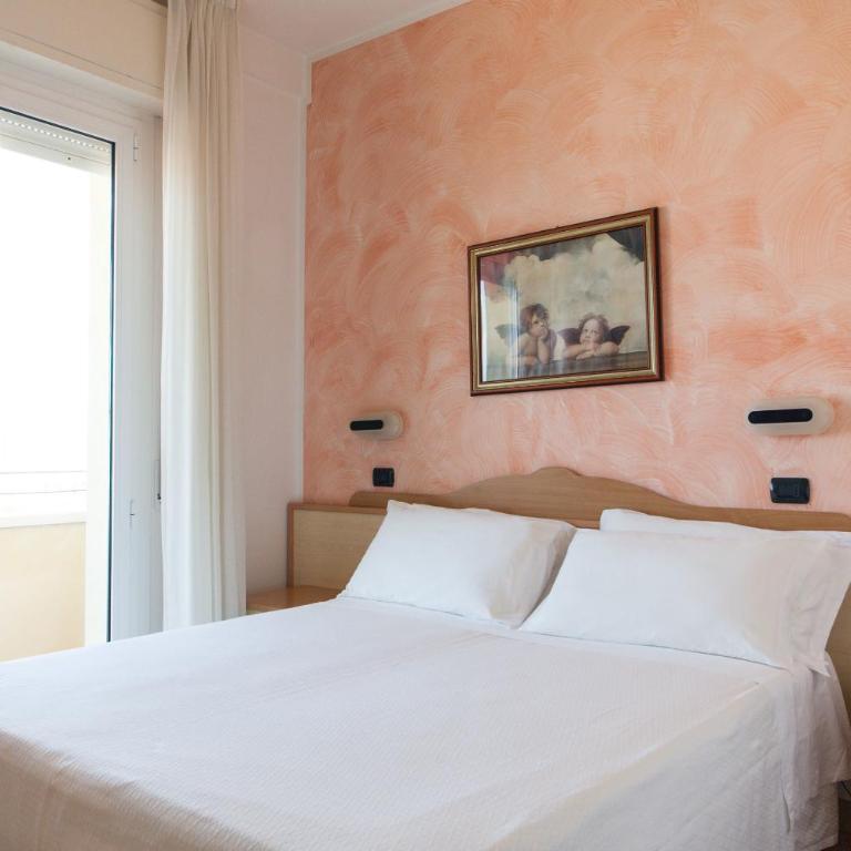 Hotel Palos - Camera Matrimoniale con Vista Mare Laterale - 4