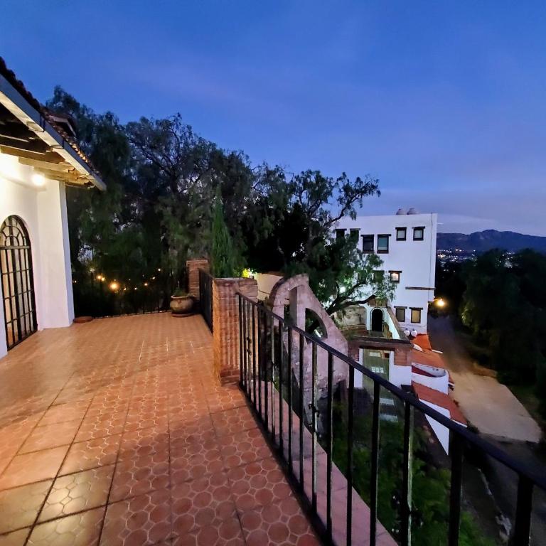 La Casa Grande - Double Room with Mountain View - 1