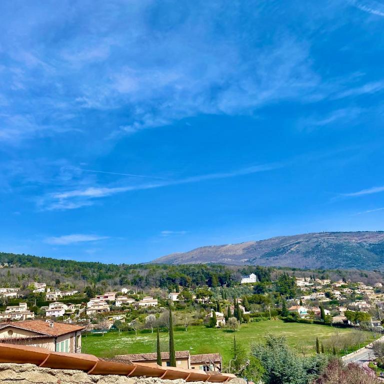 Auberge du Vieux Château - Chambre Double N. 14 avec Terrasse - Vue sur Montagnes - 2