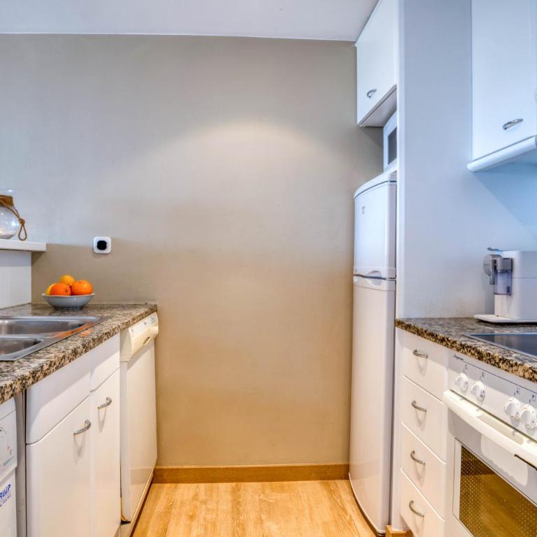 Port Pals, precioso apartamento con vista al mar y piscina - Apartamento con vistas al mar - 8