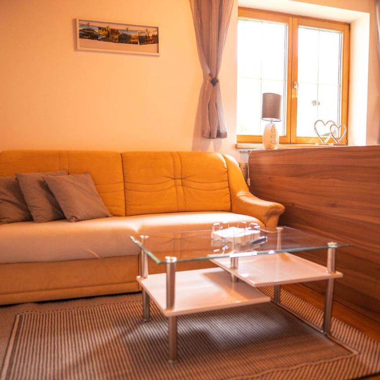 Aparthaus Winkler - Apartment mit Aussicht und Balkon - 16