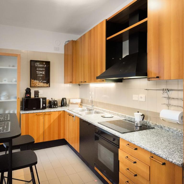 Flats4rent Luca - Appartamento con 2 Camere da Letto - 3
