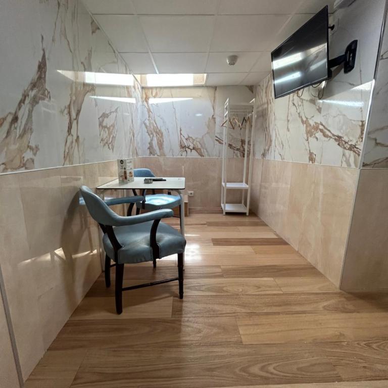 Hostal Avenida Andalucia - Solo Adultos - Habitación Doble con bañera de hidromasaje - 20