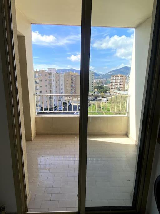 Bel appartement T2, lumineux - Appartement 1 Chambre - 2