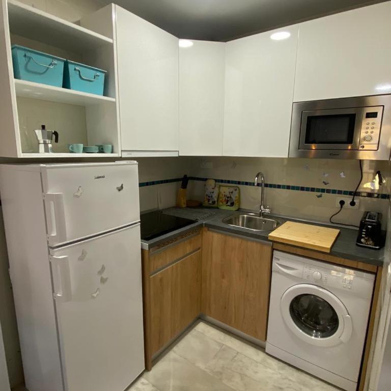 Lovely 1Bedroom Apartment in the Heart of Malaga - WIFI&AC - Apartamento de 1 dormitorio - 5