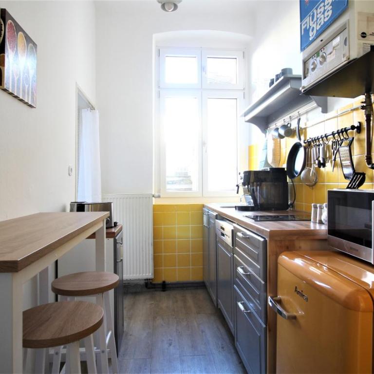 Schicke 2-Zimmer-City-Wohnung - Apartment mit 1 Schlafzimmer - 3
