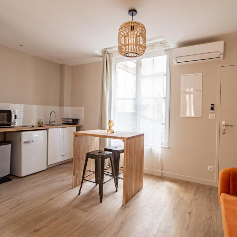 LE COURSARLON - Studio - 7