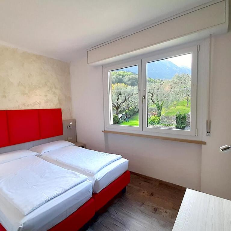 Hotel Da Tino - Camera Familiare con Vista Lago - 4