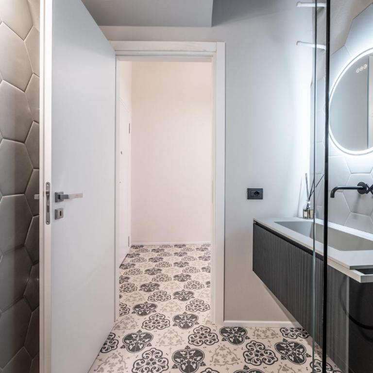 Emilia Suite Palace - Appartamento con 1 Camera da Letto - 25
