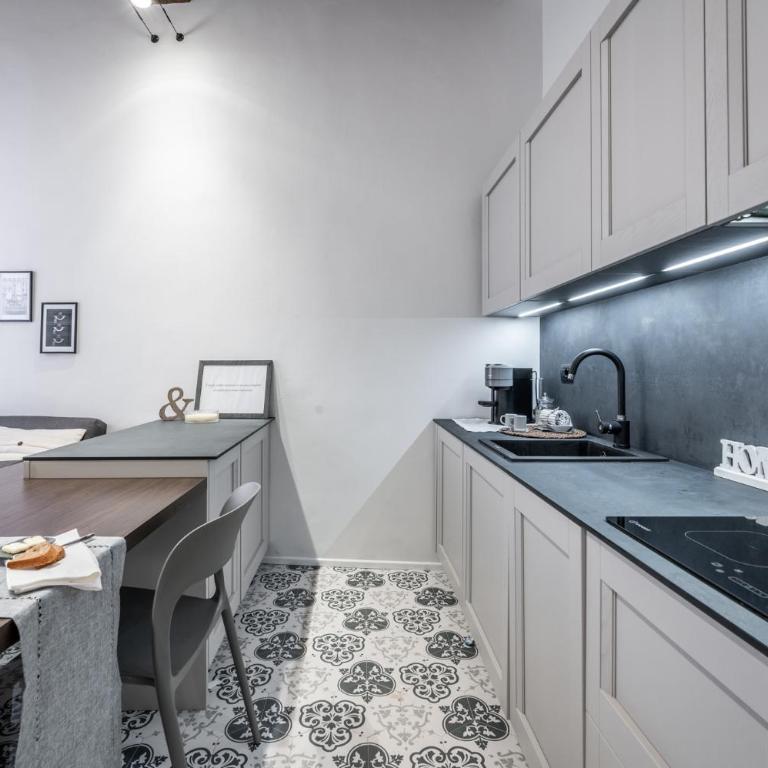 Emilia Suite Palace - Appartamento con 1 Camera da Letto - 18