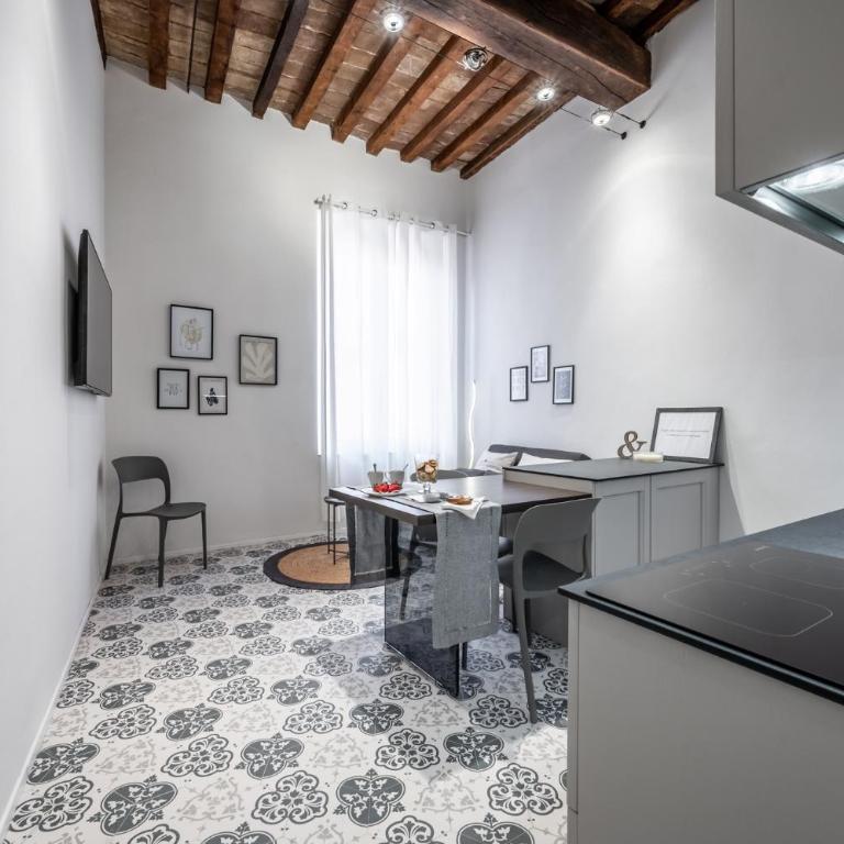 Emilia Suite Palace - Appartamento con 1 Camera da Letto - 14