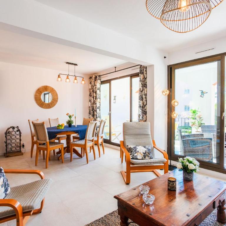 L'ANGE GARDIEN AP4269 by Riviera Holiday Homes - Appartement - Vue sur Jardin - 14
