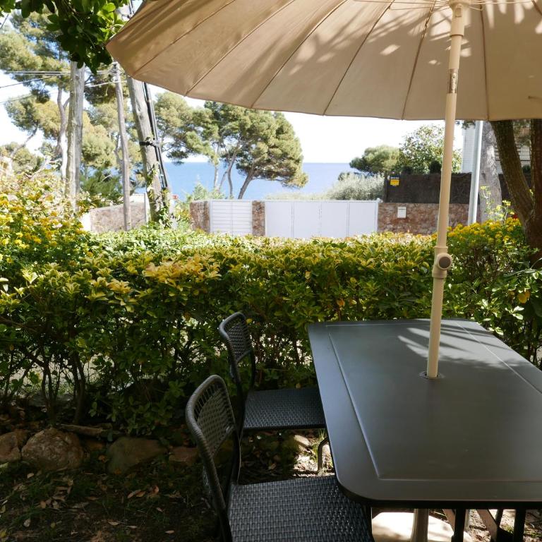 Apartament amb vista al mar reformat, al Golfet - Apartamento de 2 dormitorios - 16