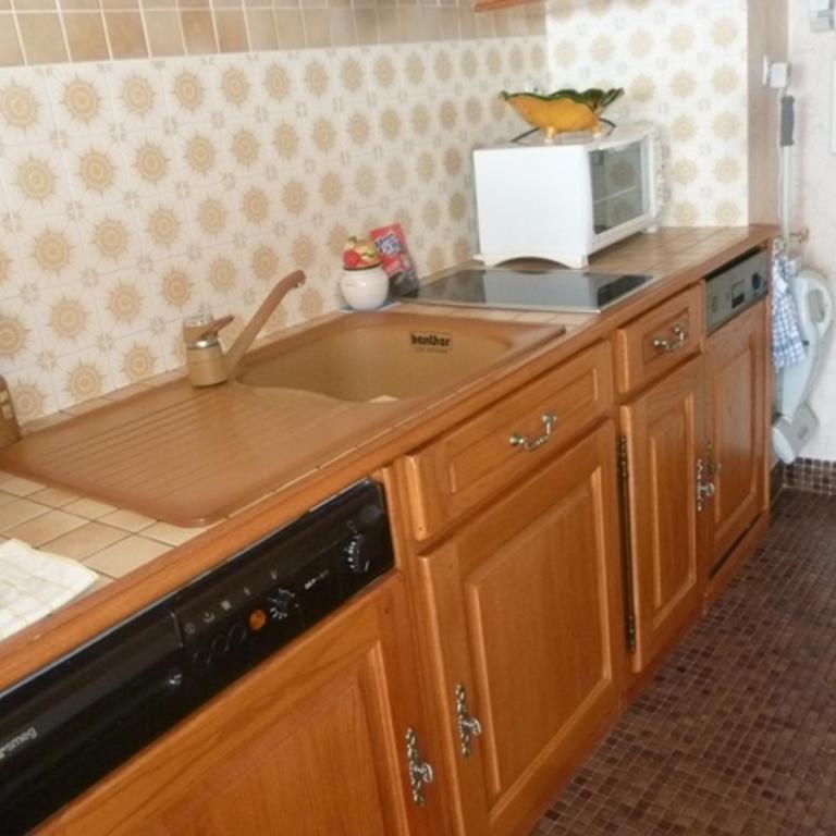 Appartement ensoleillé et spacieux avec parking, centre de Royan - FR-1-71-62 - Appartamento (4 Adulti) - 4