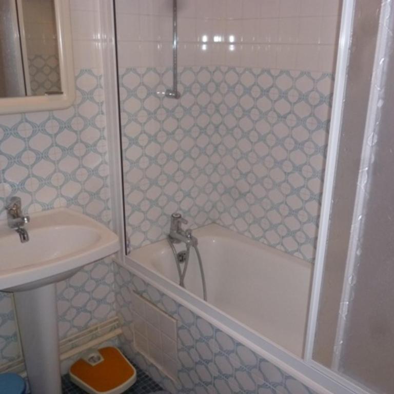 Appartement ensoleillé et spacieux avec parking, centre de Royan - FR-1-71-62 - Appartamento (4 Adulti) - 7