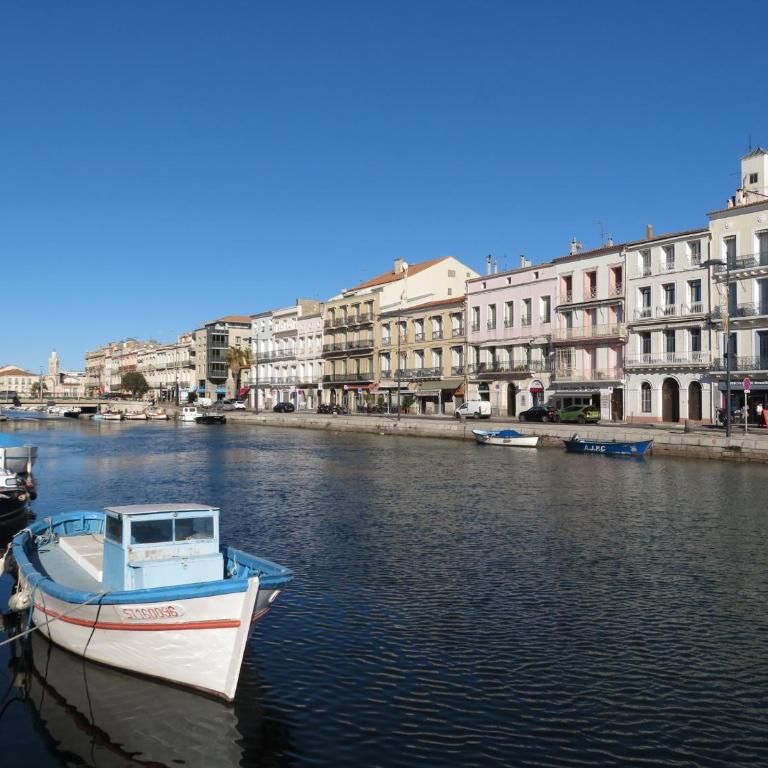 2 pièces cabine Sète avec vue sur canal et parking privé - FR-1-338-311 - Apartment (4 Erwachsene) - 12