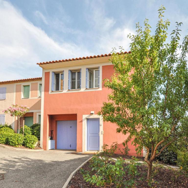 3 Bedroom Nice Home In Les Issambres - Maison de Vacances 3 Chambres - 1