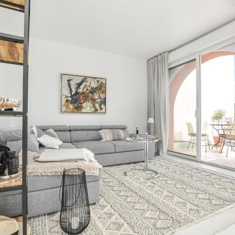 3 Bedroom Nice Home In Les Issambres - Maison de Vacances 3 Chambres - 4