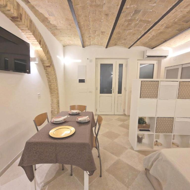 CIVICO 8 - Appartamento con 1 Camera da Letto - 8