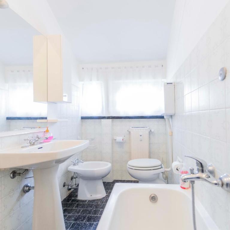 124 - Casa con Terrazza Sestri- 15Minuti a piedi dal Centro - Two-Bedroom Apartment - 39