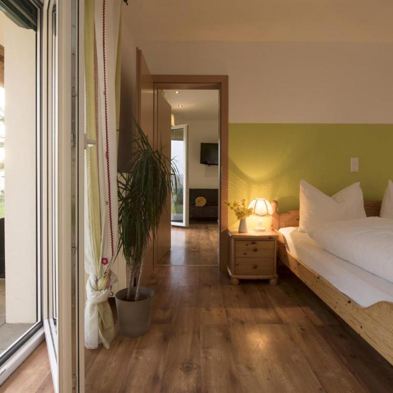 Michlhof - Familienzimmer mit Bad - 5