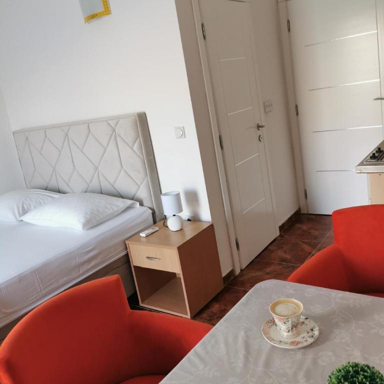 Apartments Popovic - Studio with Sea View - 5
