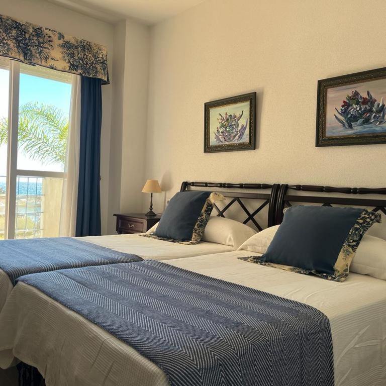 Lyrioshomes Precioso Apartamento Puerto de Estepona - Apartamento de 2 dormitorios - 25