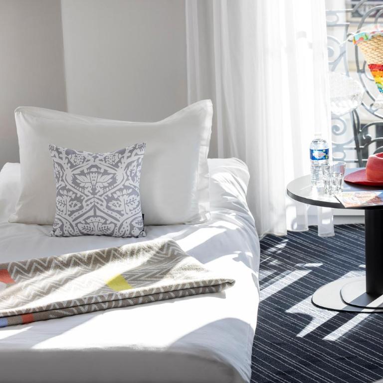 Hotel 64 Nice - Suite Junior (sans balcon) - 9