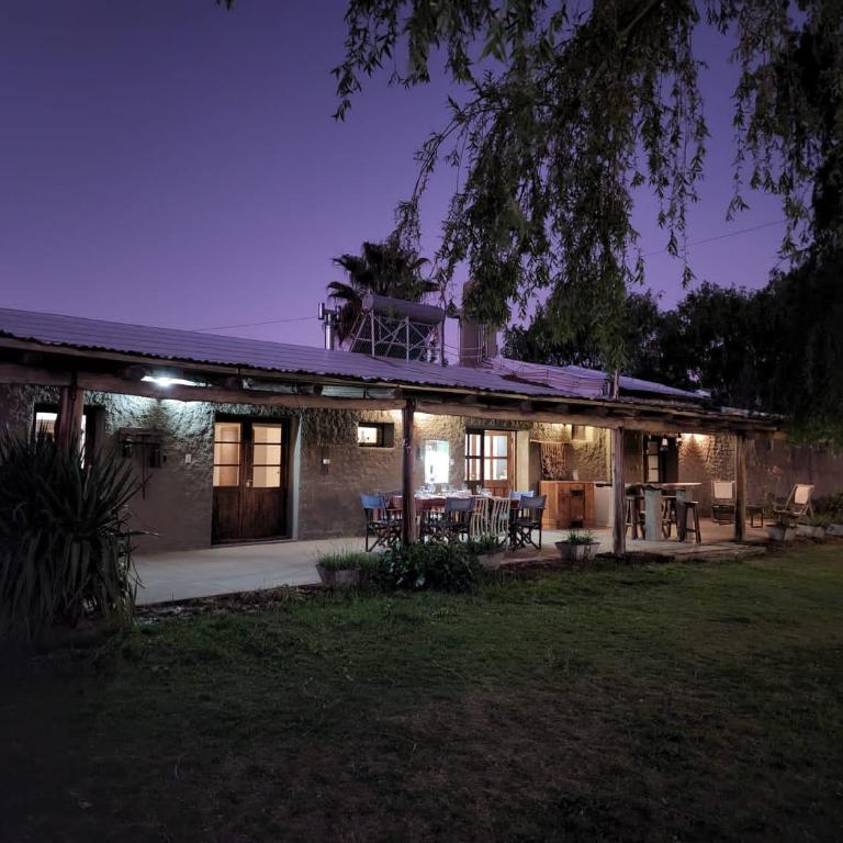 SANTA MARIA REINA - Casa de 3 dormitorios - 1