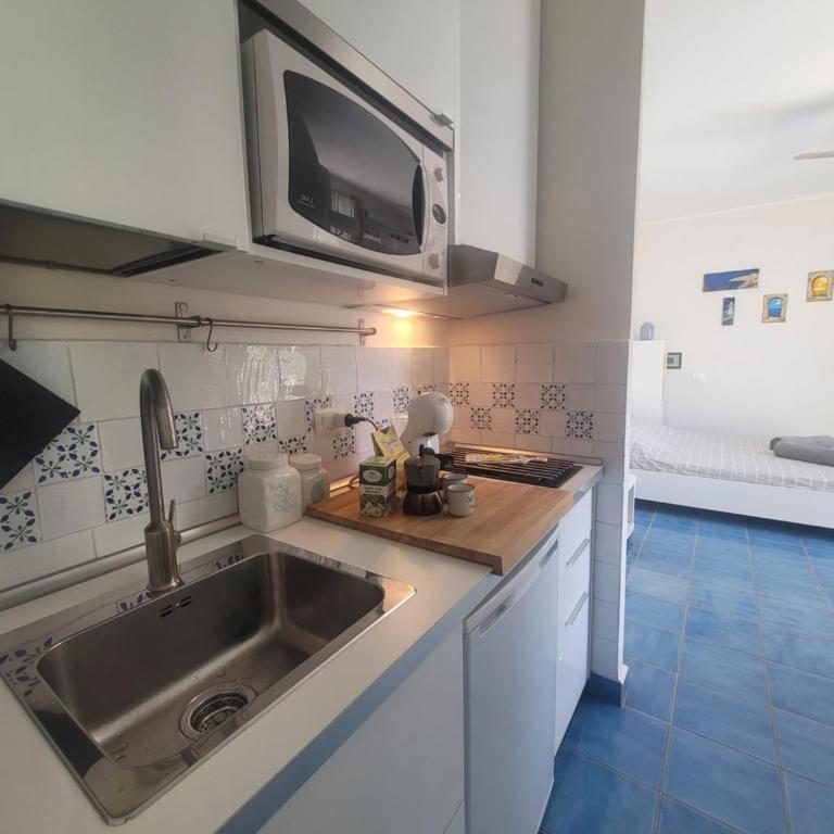Beach of Eden Cefalu' - Studio with Sea View - 11